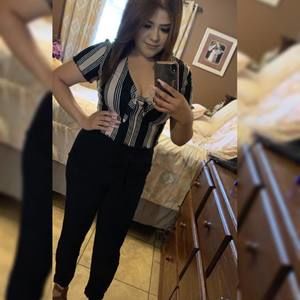 Meet your Posher, Beatriz